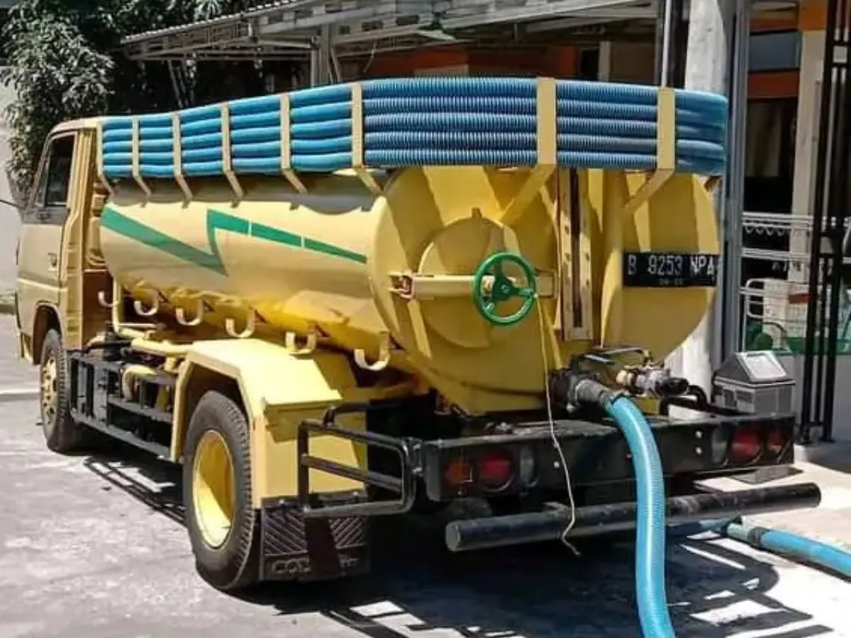 Armada mobil tangki sedot WC Putra Ragil melayani Salatiga dan sekitarnya